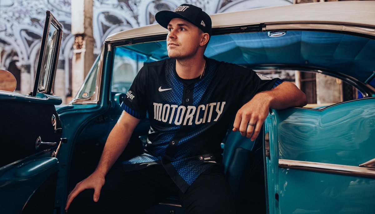 The Tigers unveiled their City Connect jerseys 👀 The look pays homage to Detroit's prominence in the automotive industry. (via @tigers)