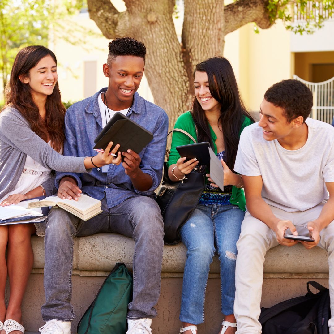 Are you in Grade 11? Get the most out of the upcoming Information Sessions virtual event.

Sign up now to get your personalized link to the event website, contact universities and access session schedules!

Learn more: ouevents.ca/virtual.

#OUIS2024