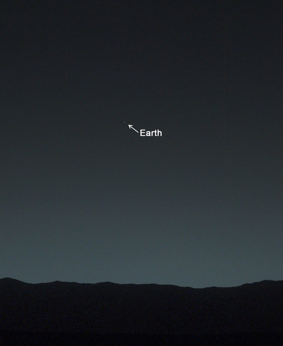 The view of Earth from Mars was taken by the Curiosity rover, 80 minutes after sunset.🌍