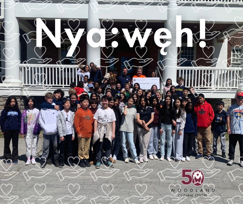 WCC had the pleasure of hosting students from Appleby College, who generously donated $750 from their fundraiser! Nya:węh to Appleby College for supporting our mission in preserving Hodinohsho:ni cultures. Your contributions help create enriching resources and events. 🙌