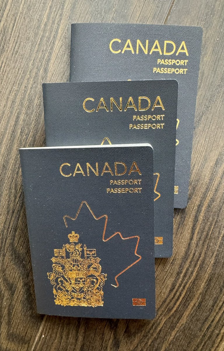 It only took 3 weeks to renew all our passports. Very happy with Service Canada 🇨🇦