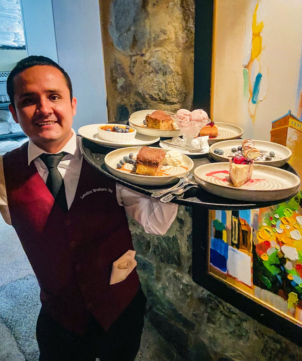 Sweet temptations served with a smile. 🍰✨ We look forward to seeing you all this week!
#supportlocalbusiness #foodandwine #virginiafoodies #visitalx #zagat #saveur #huffposttaste #italiancuisine #onlineordering #dmvfoodie