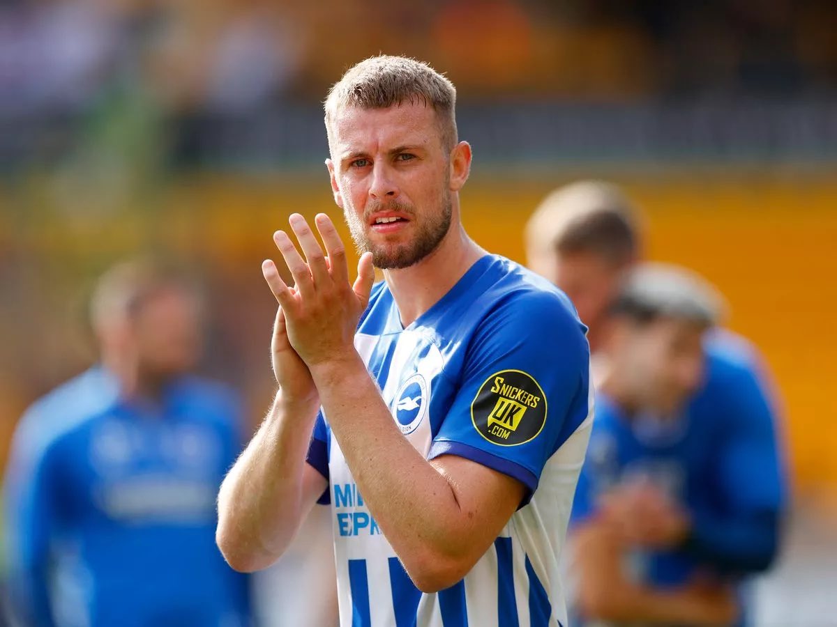 Adam Webster vs Villa, what a performance! 

- 72 Touches
- 85% Pass success
- 1 Key pass
- 1 Aerial duel won
- 2 Clearance
- 3 Interceptions
- 100% Ground duel wins

Proved us all wrong. #BHAFC