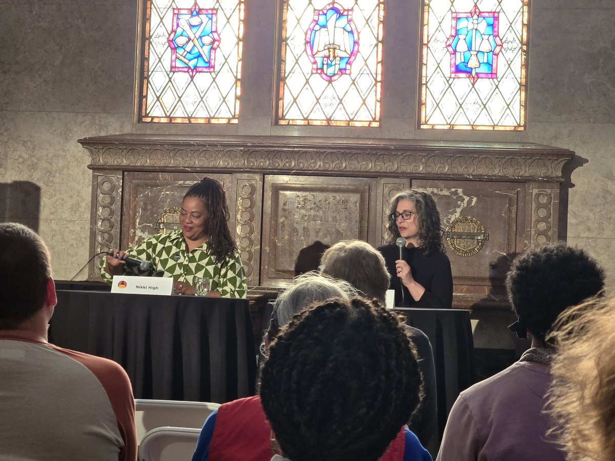 What a wonderful two days of LitFest in the Dena! I loved the two panels I was on and enjoyed the audience questions and my fellow panelists. Looking forward to next year! @LitFestPasadena #LitFest ##LitFestInTheDena
