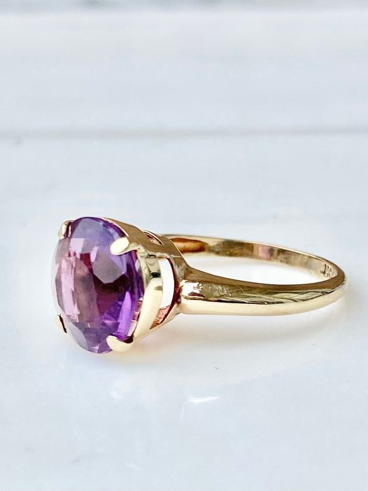 Excited to share the latest addition to my #etsy shop: Three Carat Amethyst 10k Gold Ring, Amethyst Engagement Ring, February Birthstone Ring Vintage etsy.me/4b37kU0 #amethyst #solitaire #engagement #gold #ring #EtsyStarSeller #LittleWomenVintage #etsy