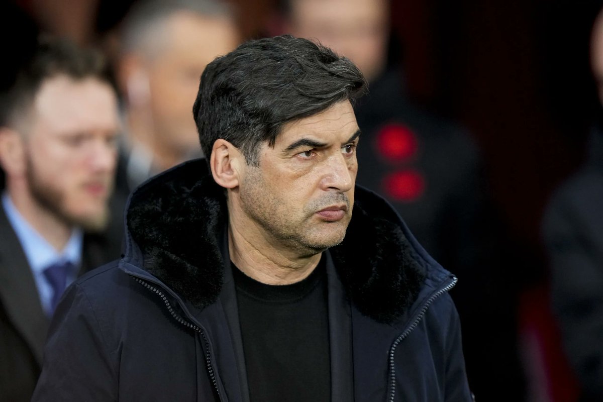 • Paulo Fonseca est toujours la priorité des dirigeants pour la saison prochaine. Deux autres entraîneurs, un Français et un étranger, sont à l'étude. A noter que Maurizio Sarri, Christophe Galtier et Vincenzo Italiano ne sont pas des options. Foot Mercato | #TeamOM 🔵⚪️