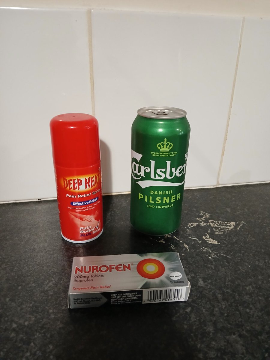 noodlesisn53081's tweet image. Always fun when you're driving down a bumpy lane,rolling with the bumps,then the sodding seatbelt locks you tight in the seat and jolts the shit out of your back!!!..
It buggered anyway,thank fuck I'm off next week,can rest it..
#ouch #muchpain #beer #painkillers.