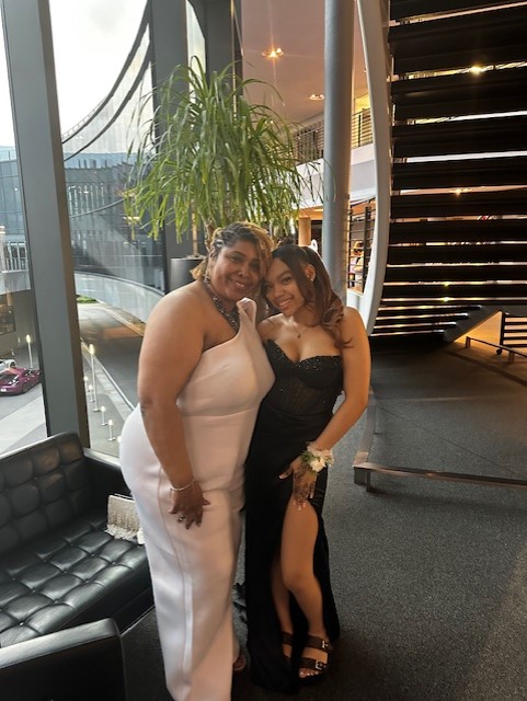 HamptonHighMHW's tweet photo. Hampton High Prom 2024 at the Porsche Center https://t.co/k1qPUIyr1P