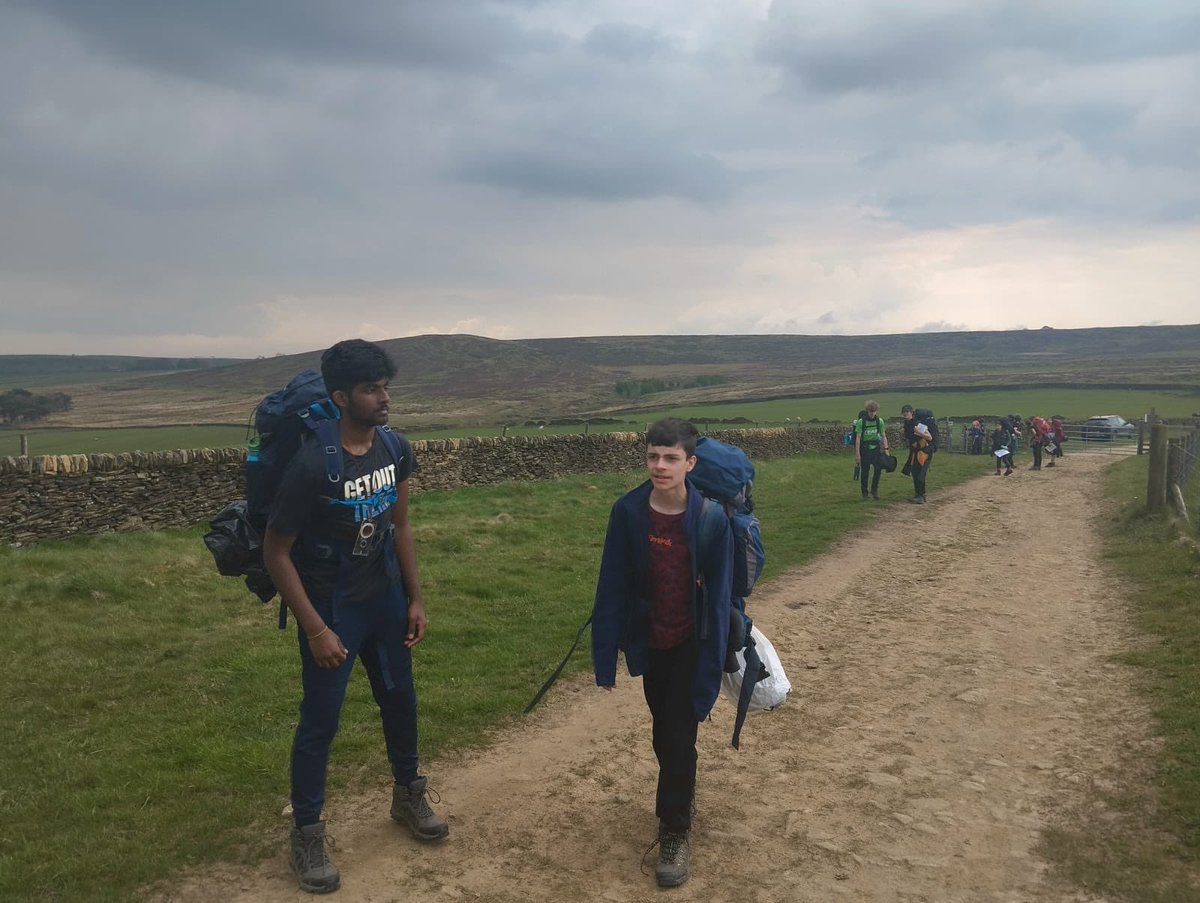 All of the Year 10 #ChingfordFoundationSchool @DofE Silver Award students completed and were happy to be at the finish line, well done to them all! 💪👏👏👏👏

The group are now on the return journey to Chingford. 
#FoundationForLife #CentreOfExcellence #DukeOfEdinburghAward