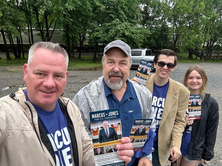 We often say that this is a ‘shoe leather’ campaign because it will take a lot of walking to make contact with voters. This weekend, we knocked on doors in Capitol View-Stifft Station and it was more of a ‘raincoat’ campaign kind of day ⛈️☔️.