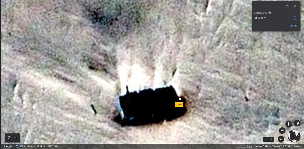 @andtartary2 Some data about this weird #Antarctica #structure (75°00'47.0'S 0°04'52.7'E)

22 artif. arranged (partially obliterated) objects resembling a ridge. (#GoogleEarth)

ridge: 1,850m 
building: 36m 
bunker: 100m 
tombstone: 25m  

What's this #complex / who built this structure?
🧐🤔