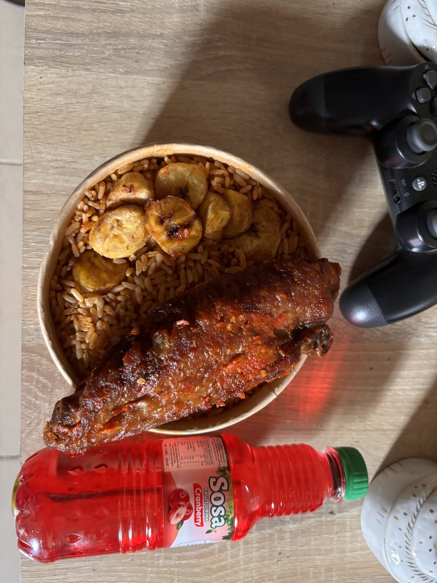 Swiit Sam & jollof rice with Sosa 

You fit use this combo carry me go