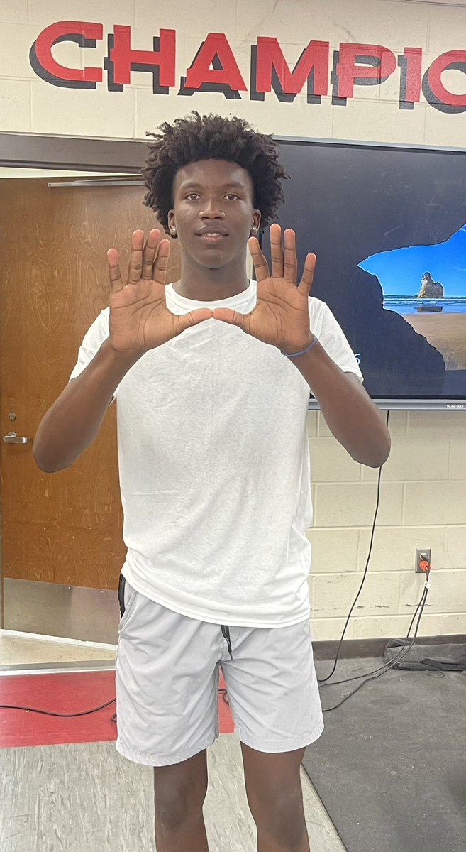 Coach Brad Waggoner (@coachwaggonergt) on Twitter photo Big things happening here in Blountstown… 2028 ATH <a href="/cyionsmith5/">Cyion Smith1️⃣0️⃣</a> from <a href="/BlountstownFB1/">Blountstown Football</a> picks up offer from <a href="/CanesFootball/">Miami Hurricanes Football</a> today… this kid is gonna be special… #TigersPlayOnSaturday #RecruitBlountstown #WeAreBlountstown
🐅 🏈 Big things happening here in Blountstown… 2028 ATH <a href="/cyionsmith5/">Cyion Smith1️⃣0️⃣</a> from <a href="/BlountstownFB1/">Blountstown Football</a> picks up offer from <a href="/CanesFootball/">Miami Hurricanes Football</a> today… this kid is gonna be special… #TigersPlayOnSaturday #RecruitBlountstown #WeAreBlountstown
🐅 🏈