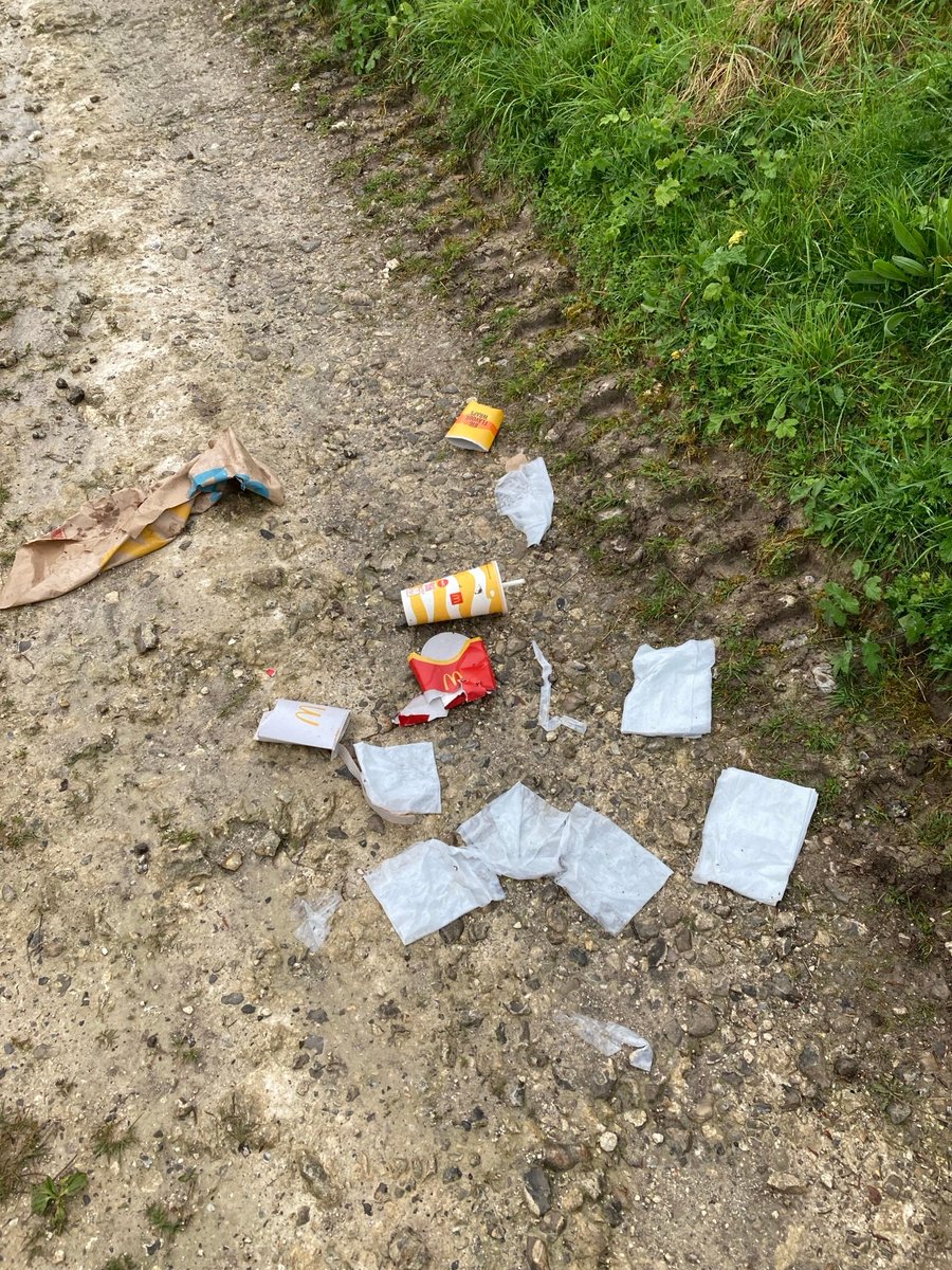 Walbury Hill #westberks - take your rubbish home @KeepBritainTidy