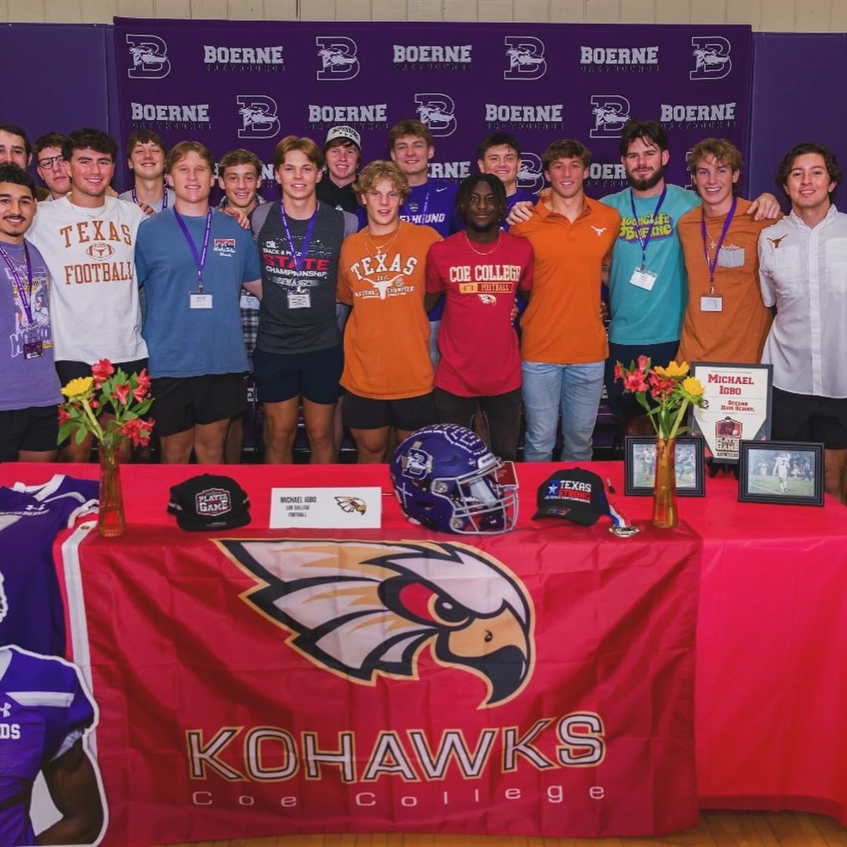 Officially signed my letter of intent on Friday. Thank you to @Coach_TMcC for giving me this opportunity to play at the next level. And a big thank you to all my coaches, teammates, friends, and family who came out to support me. Excited to start this new journey Go Kohawks!🔴🟡