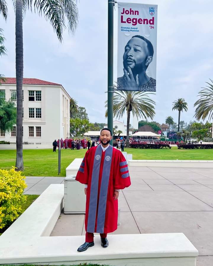 I loved being a part of #loyolamarymount ‘s commencement celebration today. Thank you for the honorary doctorate degree. Thank you for singing for me and with me and listening to my words of encouragement. Love you all #JohnLegend #bahdlex