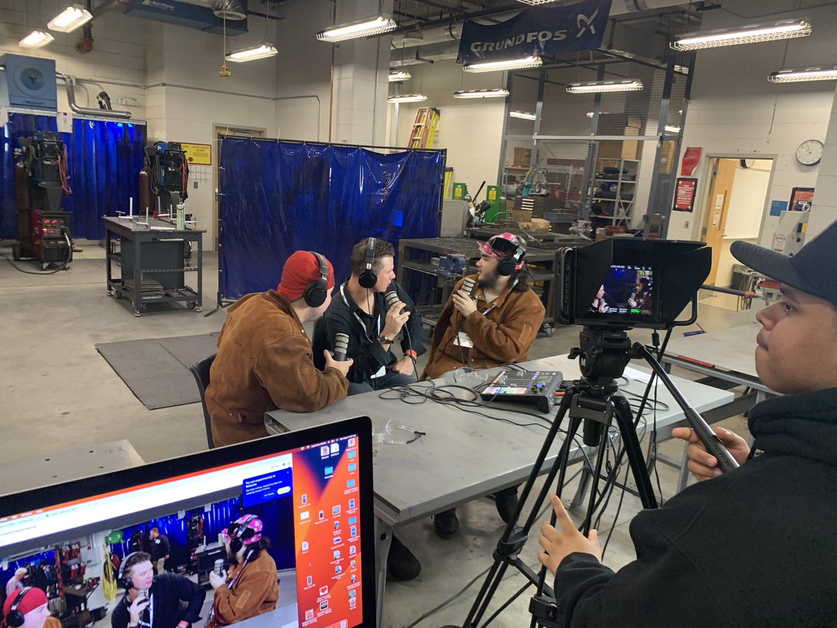11th grade students using the broadcast skills they learned in class to produce a multi cam livestream for the project MFG welding competition! <a href="/pvdschools/">Providence Public Schools</a> <a href="/PCTAProvidence/">PCTA</a>