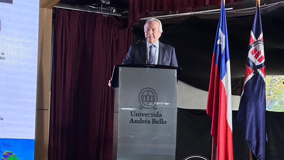 [AHORA EN UNAB] En Campus Casona de las Condes se desarrolló el conversatorio “Diálogos globales: Desafíos y oportunidades para Chile y América” 🌎➡️ En este evento participó Luis Almagro, secretario general de la Organización de Estados Americanos (OEA) y Alberto van Klaveren,…