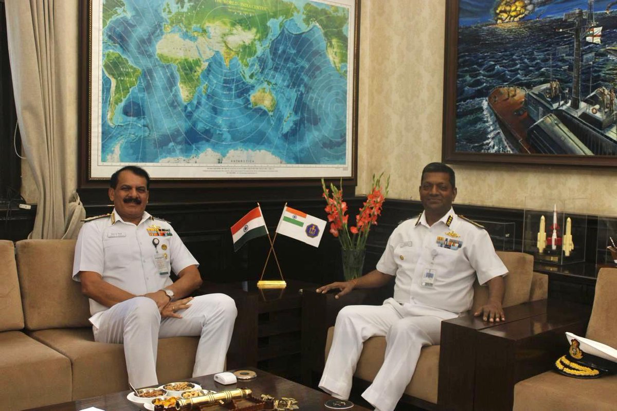 @IndiaCoastGuard Director General Rakesh Pal, AVSM, PTM, TM, #DGICG called on Admiral Dinesh K Tripathi, PVSM, AVSM, NM Chief of Naval Staff today and discussed various measures to enhance synergy among two services and collaborative efforts towards maritime safety and security…