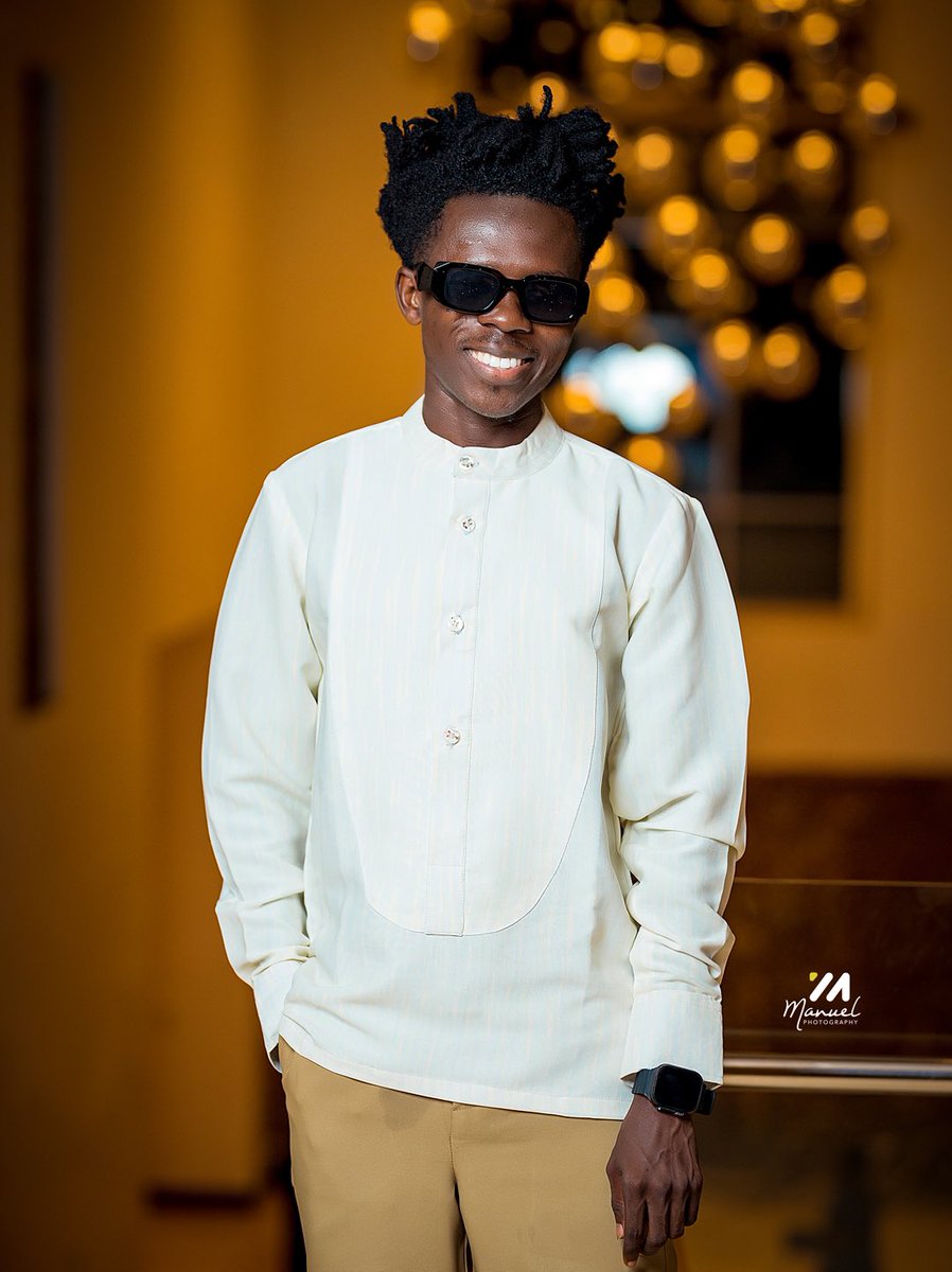 The country’s favorite wordsmith @StrongmanBurner 👑