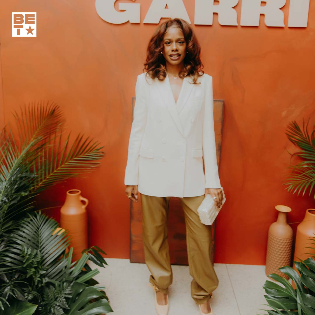 The stars 💫 came out in style to celebrate the London 🇬🇧 premiere of @tiwasavage highly anticipated acting debut in @primevideouk @waterandgarrifilm 🍿📽️ #BETUK #waterandgarrifilm #tiwasavage #andrewbunting