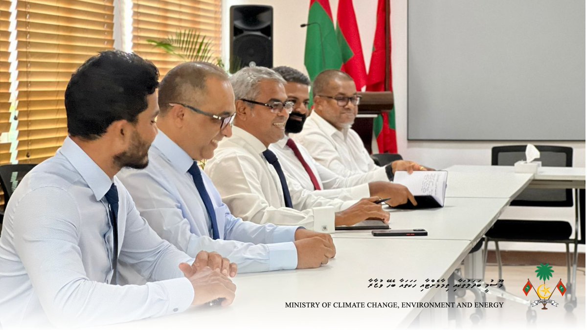 Minister @Thoriqibrahim held discussions with the IMF Mission team to explore policy alignment, avenues of financial assistance, and exchange perspectives on subsidy reform and tariff review.