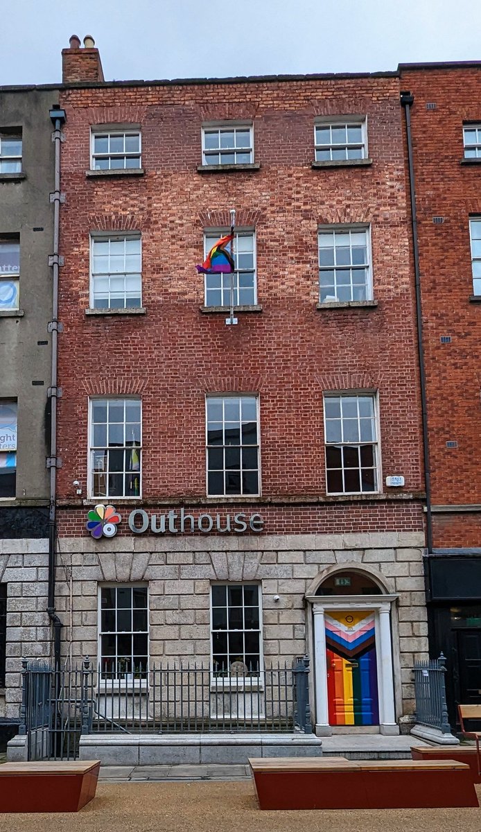 Dublin, we're here! Catch our matinee at 2.30pm and be the first to join the hunt for The Rotting Hart. At the @Outhouse_Dublin, as part of this year's fabulous International Dublin @GayTheatre Festival 🏳️‍🌈