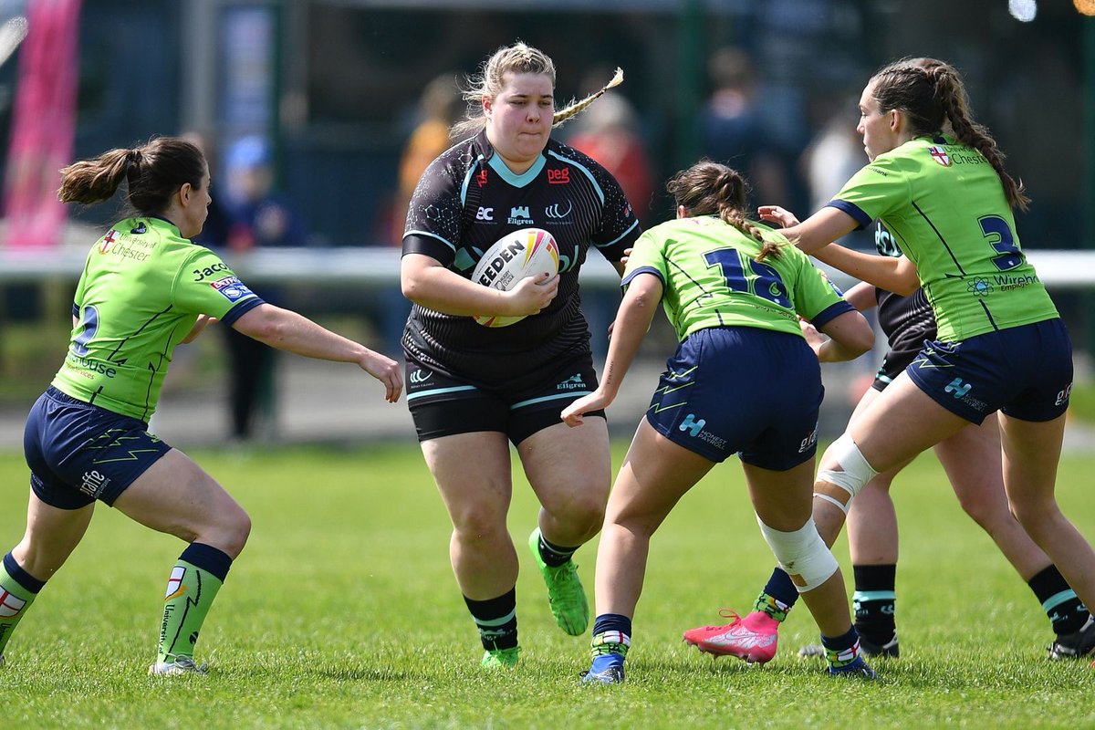 👊 It was a great effort from the Vikings women’s team yesterday who pushed the likes of Leigh, Warrington & York all the way in the Women’s Nines Festival. 📸 @rlpix #COYV 🧪 #WeAreWidnes