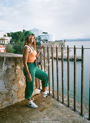 Viejo San Juan en Film 2023 Fujica GS645W Professional Kodak Gold ASA 200. #viejosanjuan #puertorico #retro #film #FotografíaAnalógica #analog #FilmIsNotDead #remmanuelli by Rolando Emmanuelli-JimEnez: (Rolando Emmanuelli-JimEnez) dlvr.it/T6Tqm0 #remmanuelli #analog