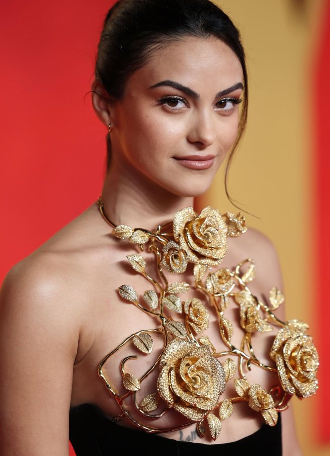 GM5E819XUAMX8Aw?format=jpg&name=900x900