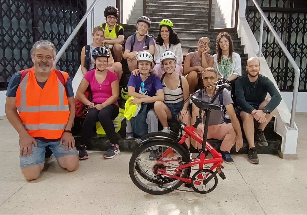 🚲 La #ULL y Tenerife por la Bici muestran la ciudad universitaria y sus entornos rurales al alumnado Erasmus

👉 t.ull.es/20wz