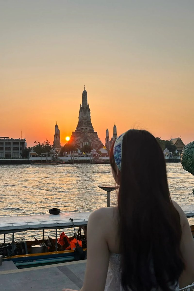 Watching the sunset is very pleasant and light-hearted🌇🌥