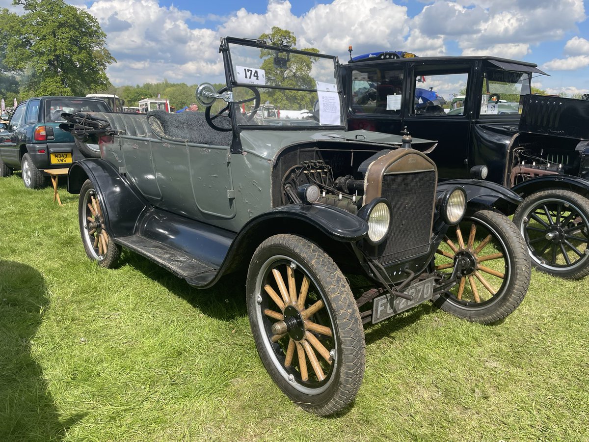72Chip's tweet image. Three 100 years Old Ford’s out on display at #Stradsett yesterday. Two 1924 Model T’s of which the open tourer was Trafford Park built whilst the commercial was a 1924 Model TT.