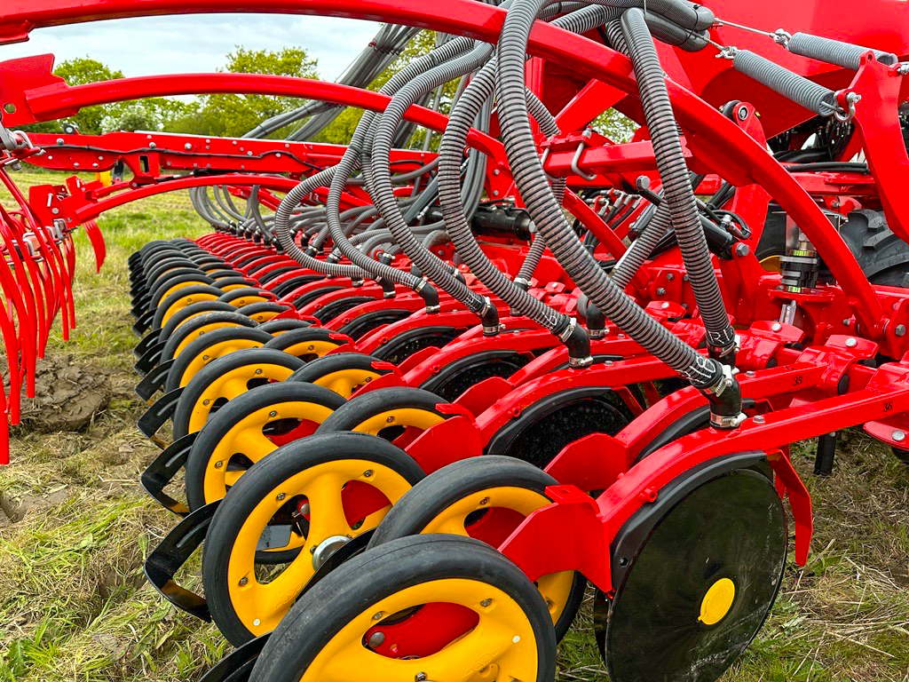 🔴 Vaderstad Open Day Coates 🔴 Did you miss the chance to attend our Vaderstad Demo Day? We're hosting a Vaderstad Open Day at our Coates depot on the 23rd May at 10am - 4pm 🎉 There will also be a free BBQ and refreshements available. 🍔 #agriculturalevent #farmingevent