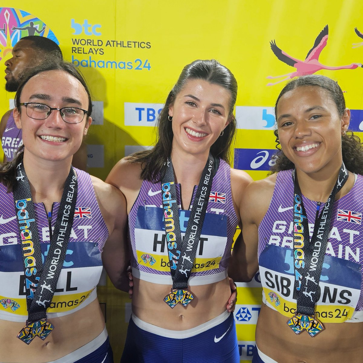 July 2023: European U23 gold 🥇 May 2024: #WorldRelays bronze 🥉 Stepping up to the seniors is no trouble for Alyson Bell, Amy Hunt and Aleeya Sibbons 🙌