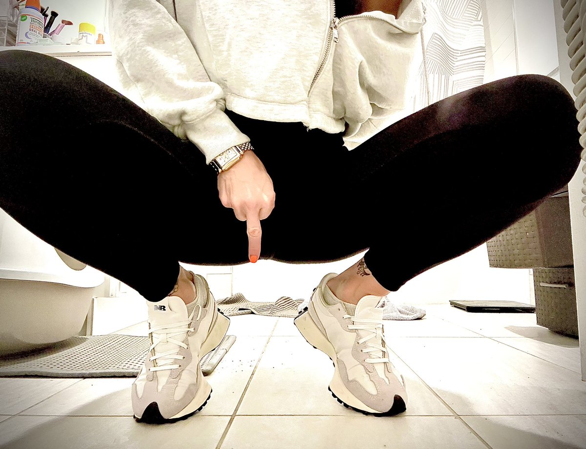 CountessKarina tweet media