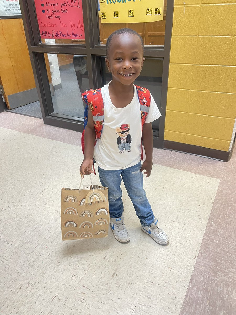 Sims Families Being Involved (F.B.I.) tweet media