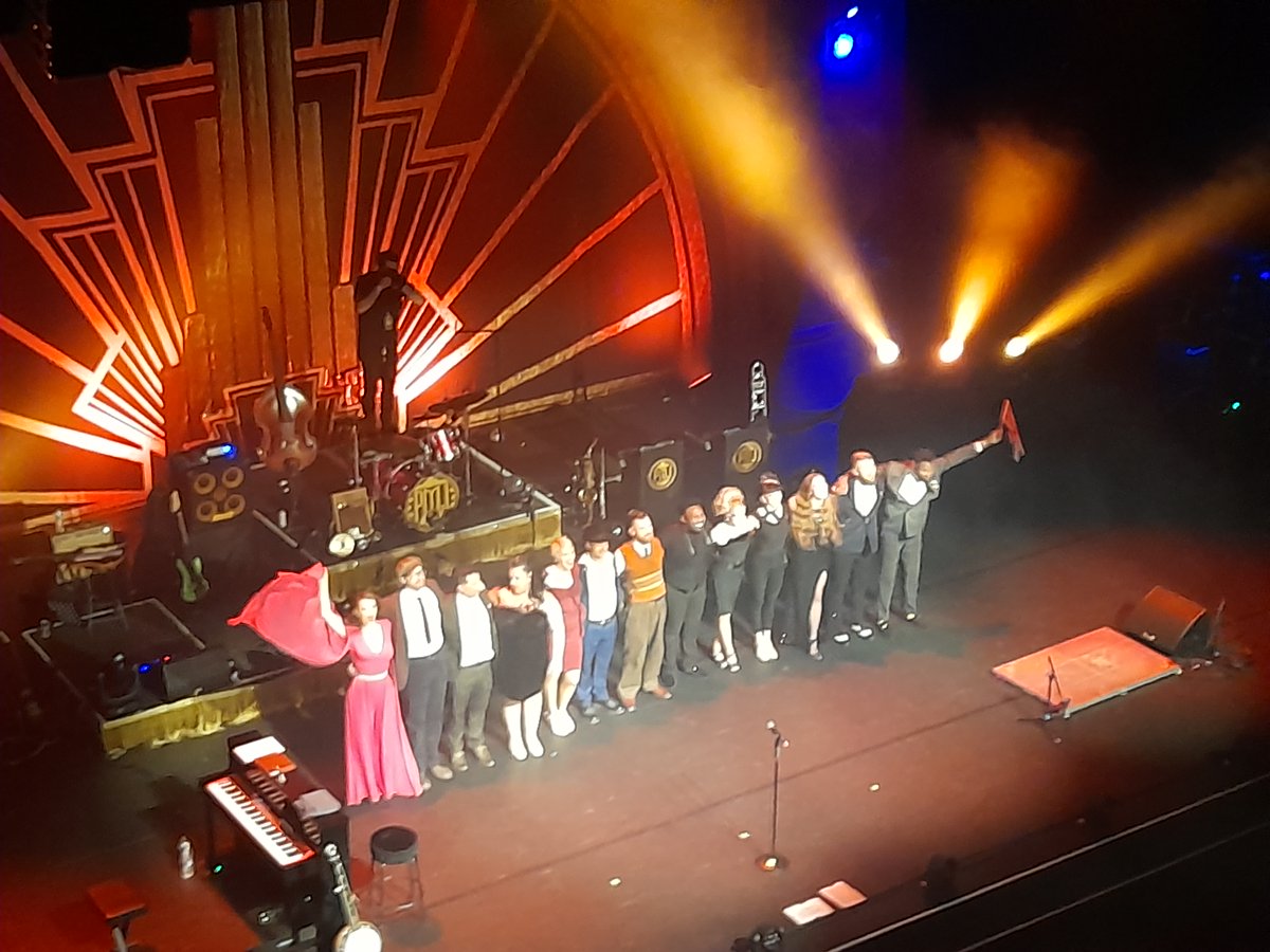 Went to see @PMJofficial at London Palladium last night. 10 Year Anniversary Tour and this was their 1000th show. Oh my God, it was SENSATIONAL!!! #PMJTour 🎤🎹🎷