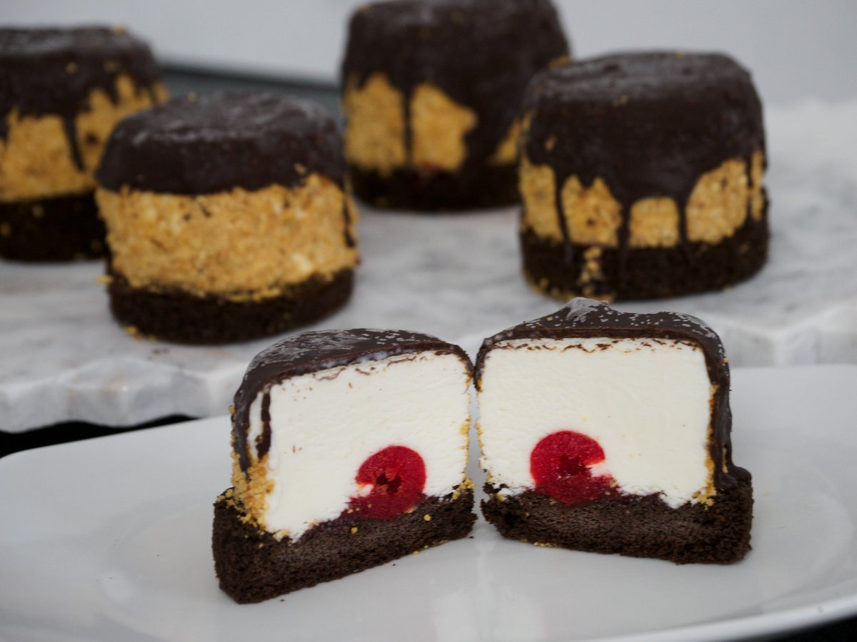 NastosIceCream's tweet photo. Our Reginetta is a chocolate sponge cake with raspberry sauce, amaretto ice cream with a cherry in the center.Then rolled into crushed almonds &amp; topped off with dark chocolate. These gems are sold in a 4-pack. ❤️🍫🌹#mothersday #treatmom #mondaythoughts #reginetta #Nastosicecream https://t.co/abJoMVFWDZ