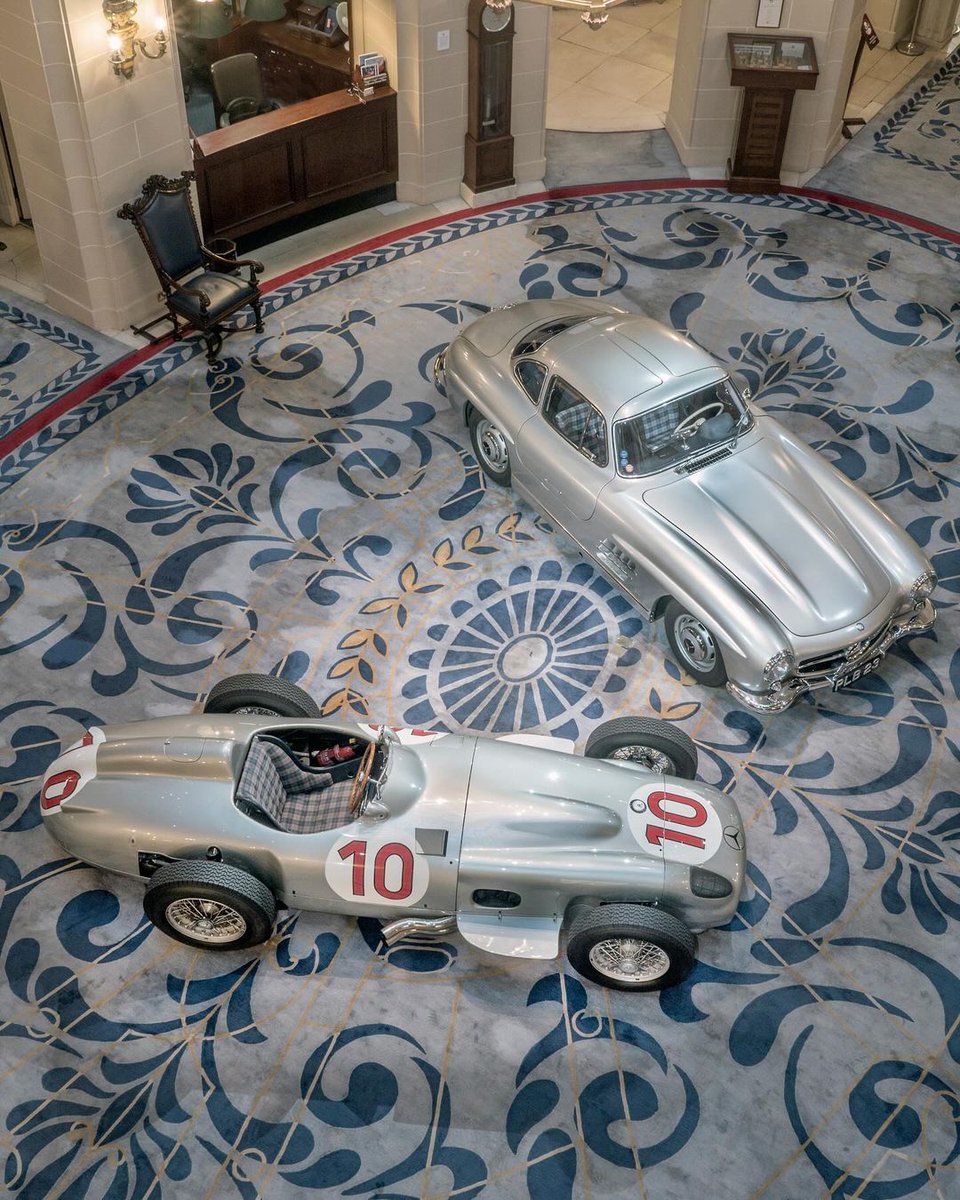 What an honour to see this beautiful ‘1954 Mercedes 300SL Gullwing’ on display @royalautomobileclub this week to commemorate the life of the great Sir Stirling Moss.

Restored by JD Classics and signed by Sir Stirling at our HQ. 

A true motorsport legend! Sir Stirling Moss RIP🩷