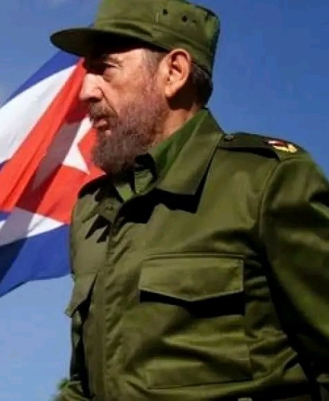 #Fidel: 'Esta Revolución es la Revolución de nuestro pueblo; es la Revolución de nuestros jóvenes; es la Revolución de nuestros estudiantes. Juntos la hicimos. Juntos la defendemos. Somos la misma cosa y no podemos dejar jamás de serlo'. #CubaCoopera #BMCGuineaBissau