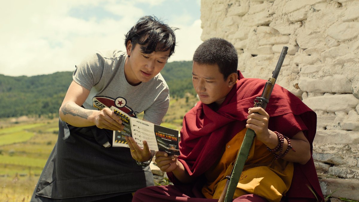 Una de las mejores películas que pudimos ver en el @BCNFilmFest fue EL MONJE Y EL RIFLE, una estupenda critica a nuestra sociedad desde el lejano país de Bután, en la cordillera del Himalaya. En cines en agosto de 2024. Reseña aquí destinoarrakis.com/el-monje-y-el-…