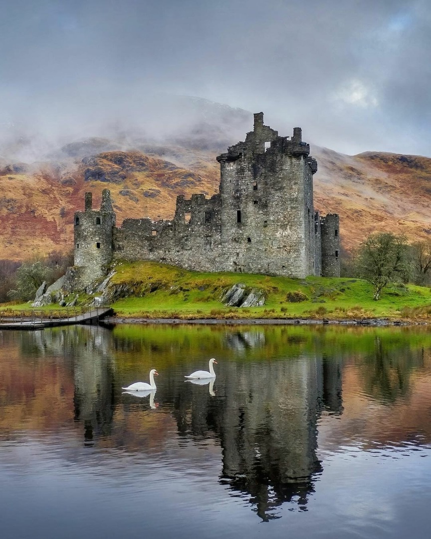 Scotland in my heart... Kilchurn Castle was a fortress, a comfortable residence and later a garrison stronghold, and contains the oldest surviving barracks on the British mainland.