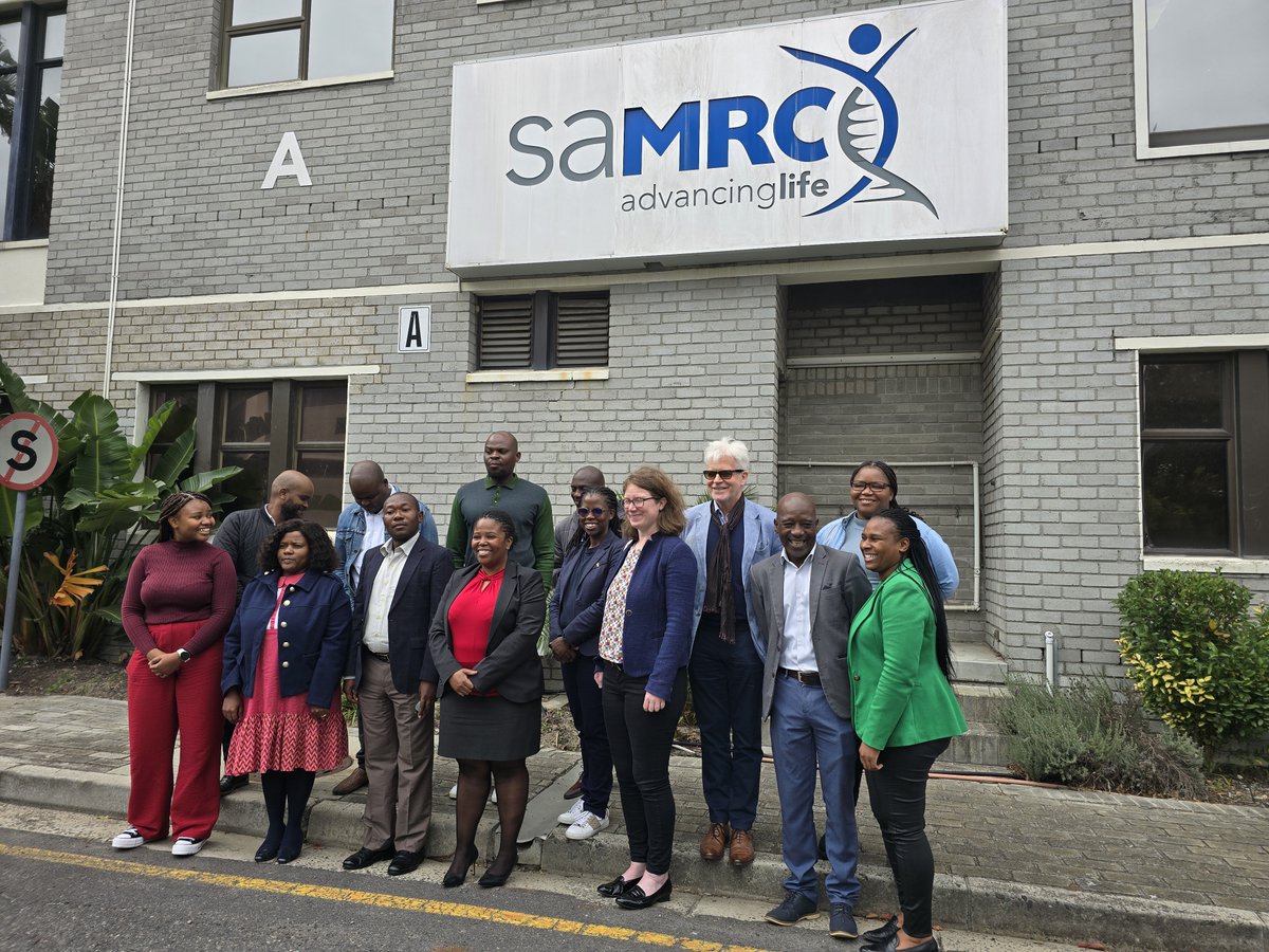 📢This week! @MRCza is holding a meeting of our Africa Hub⬇️ ✅For better coordination of #research funding for #pandemic preparedness & response ✅Focusing on funder regional capacity-strengthening efforts ✅To facilitate funding alignment to LMIC needs @SACochrane @EDCTP
