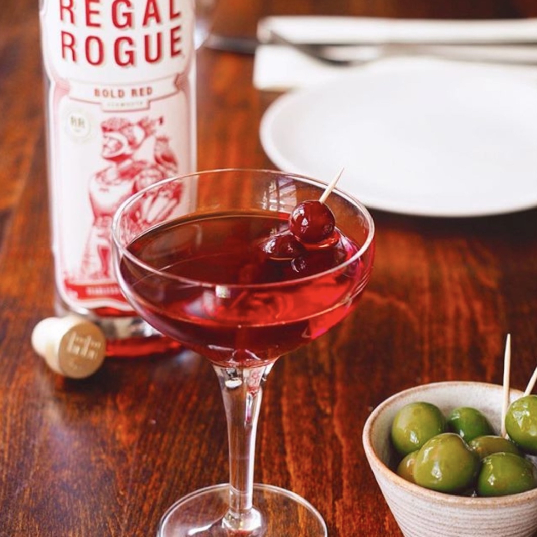 Happy World Whisky Day! 🥃 In its honour, why not rustle yourself up a Reverse Manhattan? 50ml @‌regalrogue Bold Red vermouth, 25ml bourbon, 15ml @‌luxardoofficial sour cherry gin Stir with ice and strain into a chilled martini glass. Serve with Maraschino cherry.