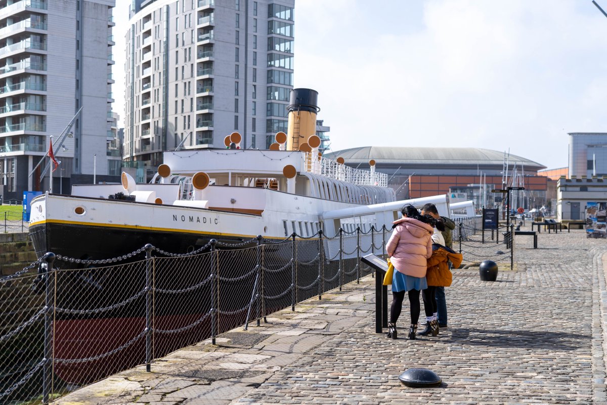 Explore the wonders of the Maritime Mile 🚢

Set sail for your adventure today! ⚓ For more information, browse our attractions page: ow.ly/hACr50RqA44

#explorebelfast #maritimemile #visitbelfast #titanicbelfast #titanichotelbelfast #attractions #daysout
