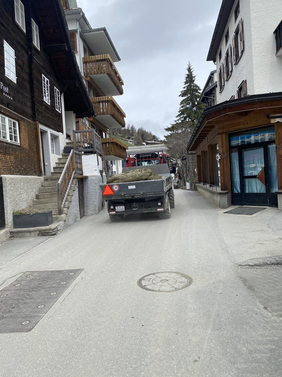 SaastalFotos's tweet photo. No visible speed limit for trucks, to say the least, and huge clouds of dust in the Dorfstrasse: progress comes with a price today. #buildingboom #saasfee #wallis #valais https://t.co/6M7yLnvQoE