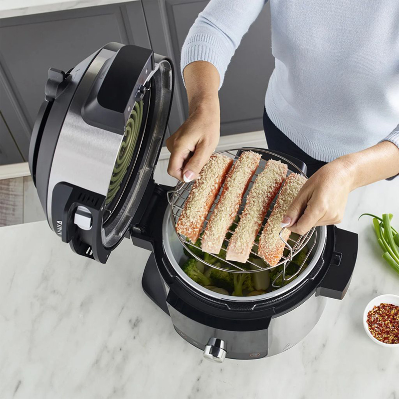 Achieve perfect meals with innovative #NinjaKitchen technology 👩‍🍳 Cook your way to culinary heaven and do it with ease! View exclusive savings - bit.ly/__NinjaKitchen #homecooks #cookingathome #familyfood #mealideas #ninjasavings #saveonninja