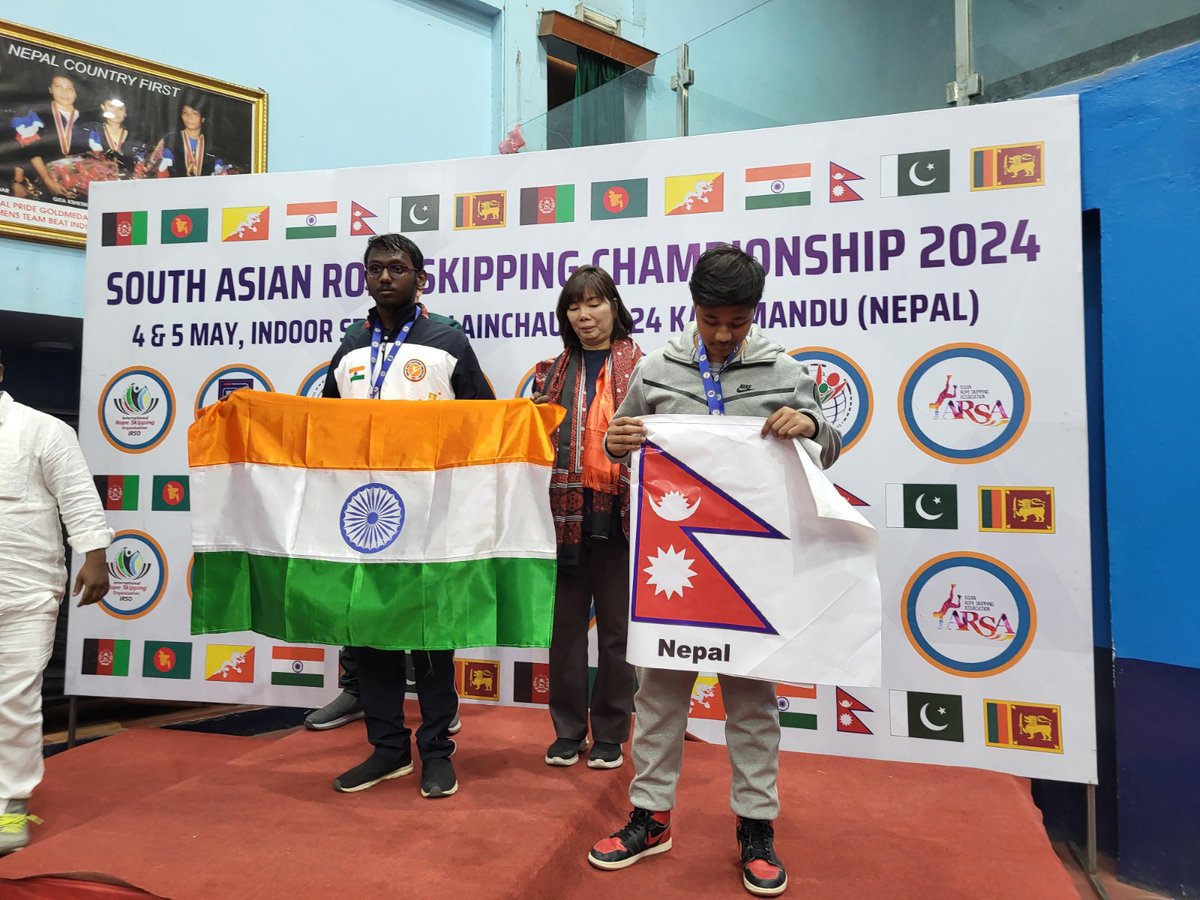 #SRMAP's Vishnuvardhan shines bright with a silver in South Asian Rope Skipping Championship! 🥈 
Proving his mettle once again, he's a force to reckon with! 💪 #StudentAchievement #TheNewsmakers #StudentChapter #RopeSkipping #IRSF 🏆