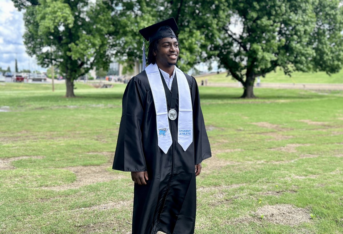 Congratulations @KyleLowe_2! What you’ve accomplished in two short years is nothing short of amazing! We’re beyond proud of you and the young man you are! ☑️ Bachelor of Business Administration in Finance ☑️QB/Student Athlete ☑️ Entrepreneur/Business Owner ☑️MBA up next